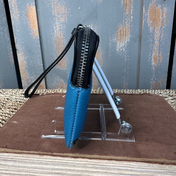 Coach Corner Zip Wristlet with Floral Bow Print - Picture 3 of 11